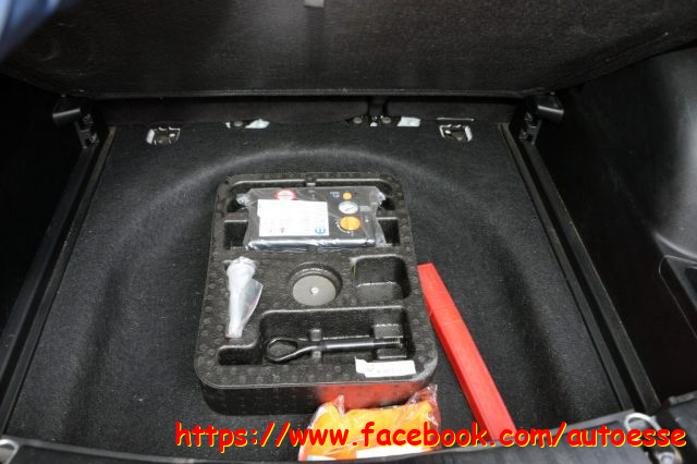 JEEP Compass usata, con USB