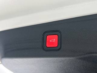 JEEP Avenger usata, con Controllo automatico clima
