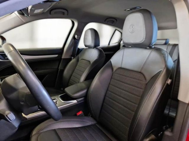 ALFA ROMEO Stelvio usata, con Cerchi in lega