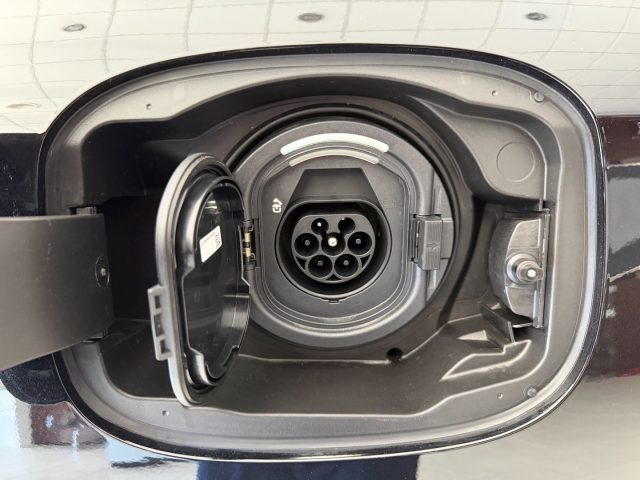 MERCEDES-BENZ GLC 300 usata, con Trazione integrale