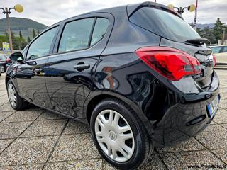 OPEL Corsa usata, con Autoradio
