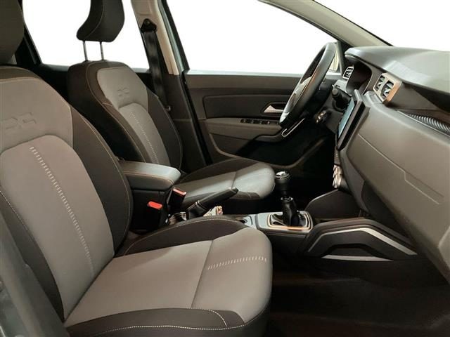DACIA Duster usata, con USB