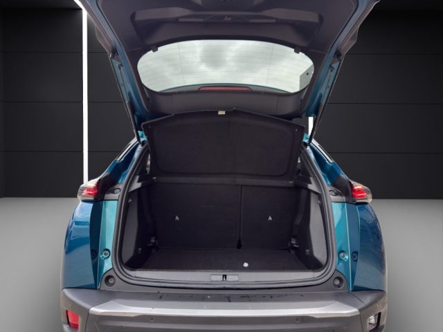 PEUGEOT 2008 usata, con Sensore di luce