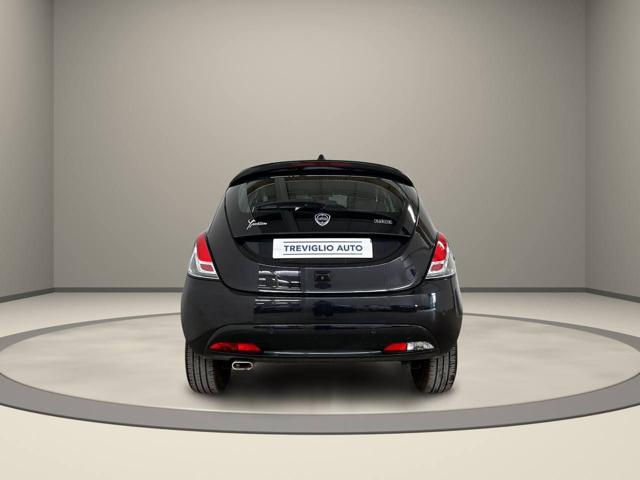 LANCIA Ypsilon usata, con Autoradio