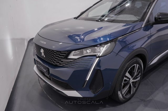 PEUGEOT 5008 usata, con Sensori di parcheggio posteriori