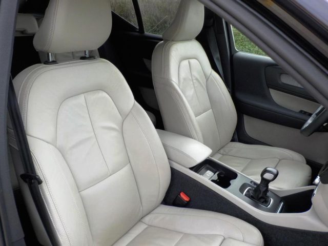 VOLVO XC40 usata, con Chiusura centralizzata senza chiave
