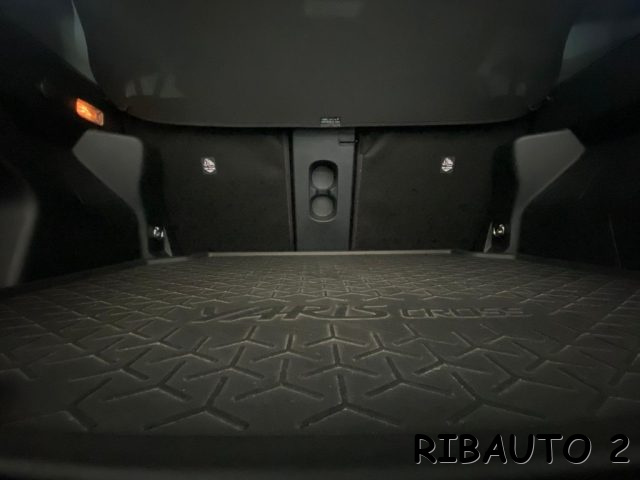 TOYOTA Yaris Cross usata, con Sensore di pioggia