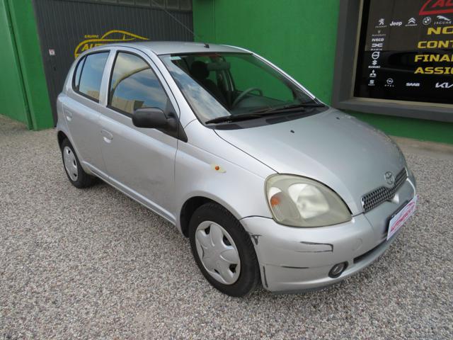 TOYOTA Yaris usata, con Alzacristalli elettrici