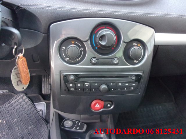 RENAULT Clio usata 16