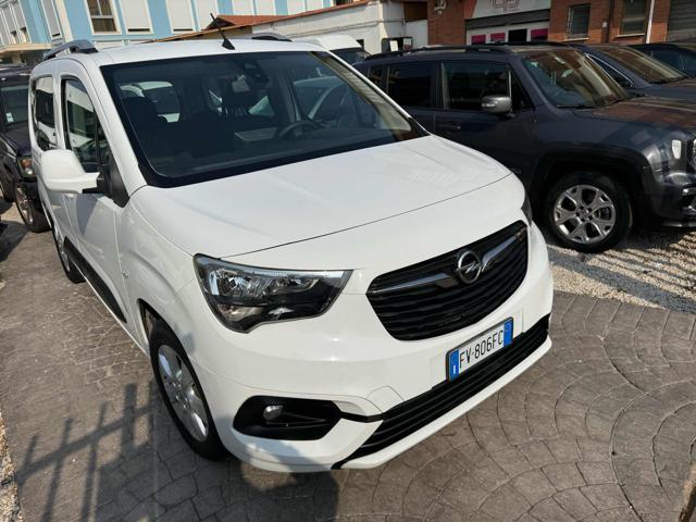OPEL Combo Life usata, con Airbag
