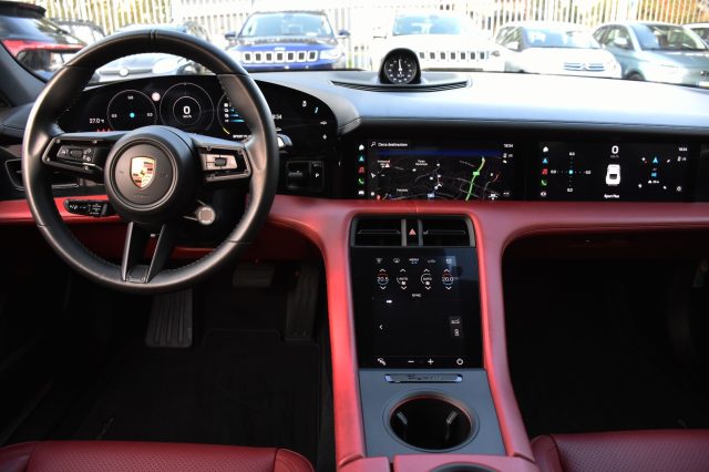 PORSCHE Taycan usata, con Controllo automatico clima
