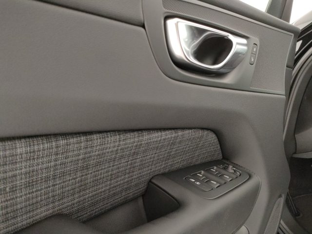 VOLVO XC60 usata, con Controllo vocale