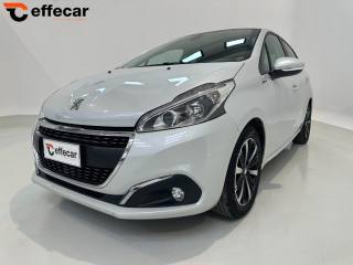 PEUGEOT 208 1° serie PureTech 82 Stop&Start 5 porte Signature