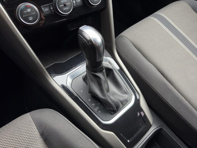 VOLKSWAGEN T-Roc usata, con Specchietti laterali elettrici