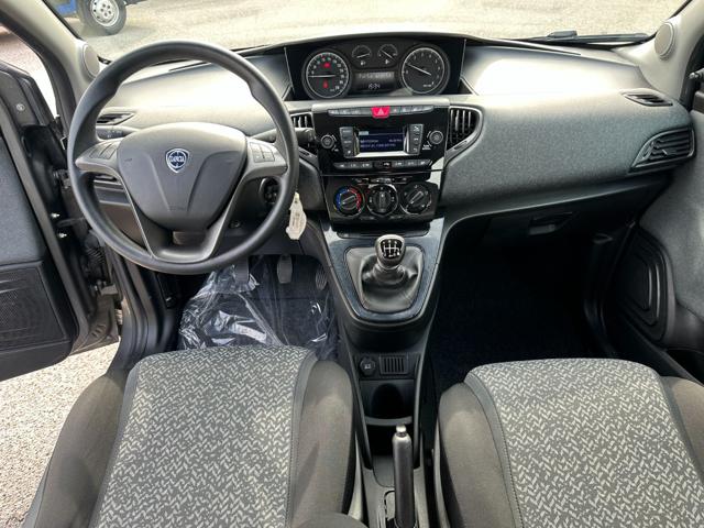 LANCIA Ypsilon usata, con ESP