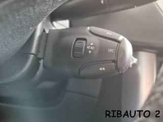 PEUGEOT 207 usata, con Airbag testa