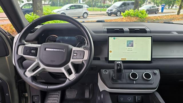 LAND ROVER Defender usata, con Fendinebbia