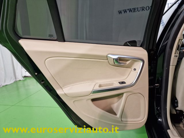VOLVO V60 usata 42