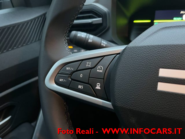 DACIA Duster usata, con USB
