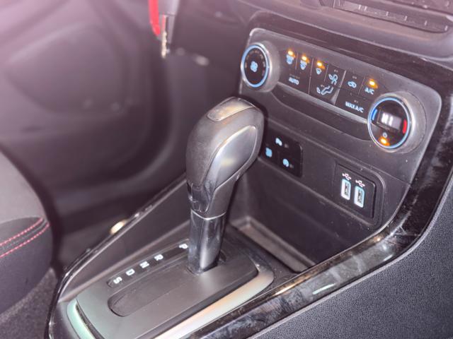 FORD EcoSport usata, con Sedile posteriore sdoppiato