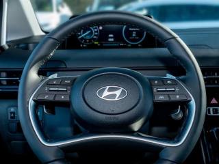 HYUNDAI Staria usata, con Boardcomputer