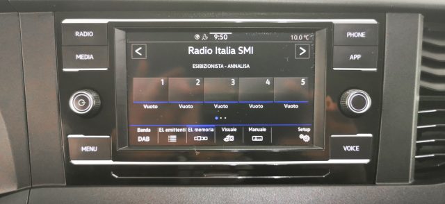 VOLKSWAGEN Caravelle usata 53