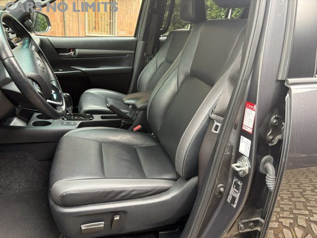 TOYOTA Hilux usata, con Cerchi in lega