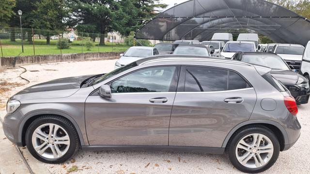MERCEDES-BENZ GLA 220 usata, con Bluetooth