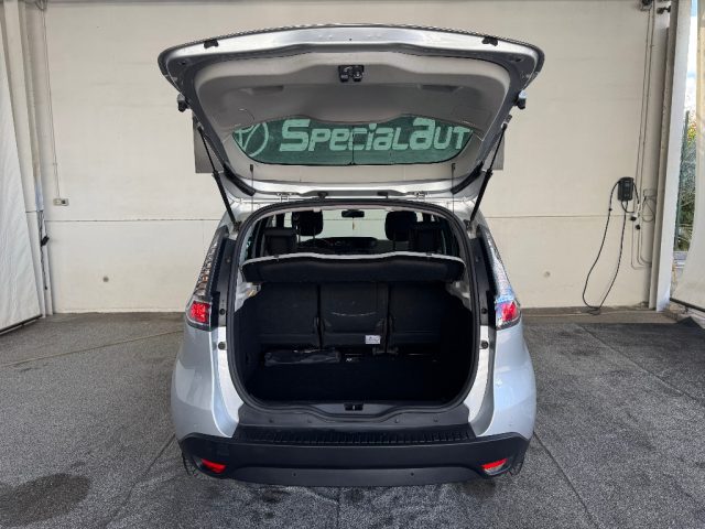 RENAULT Scenic usata, con Servosterzo