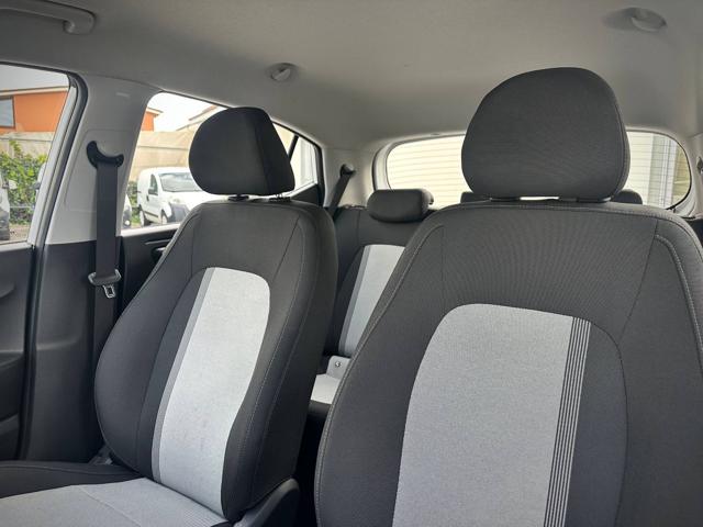 HYUNDAI i10 usata 23