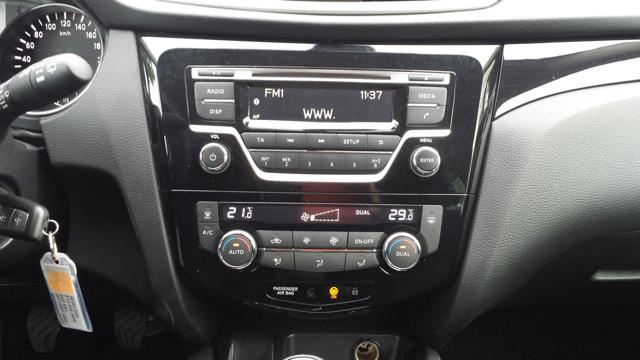 NISSAN Qashqai usata, con Autoradio
