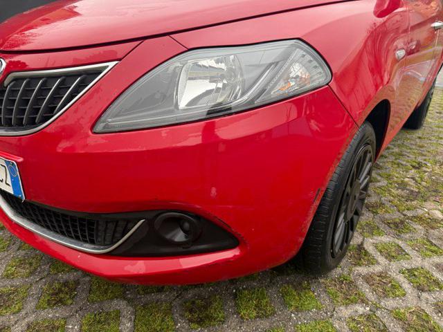 LANCIA Ypsilon usata, con Airbag testa