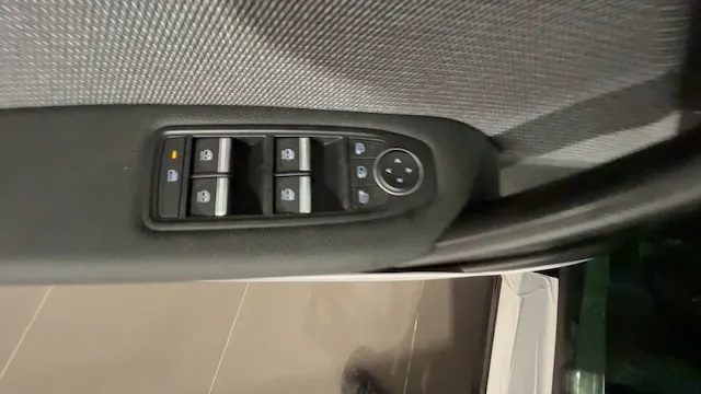 RENAULT Captur usata, con Touch screen