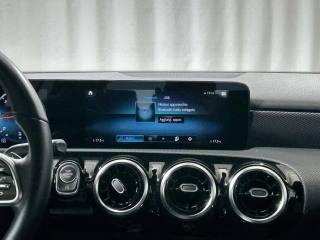 MERCEDES-BENZ A 180 usata, con Specchietti laterali elettrici