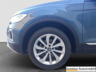 VOLKSWAGEN T-Roc usata, con Bluetooth