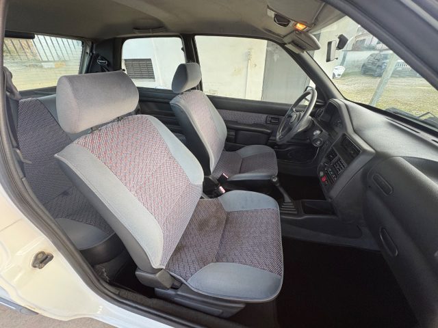 PEUGEOT 106 usata 12