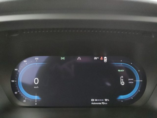 VOLVO C40 usata, con USB