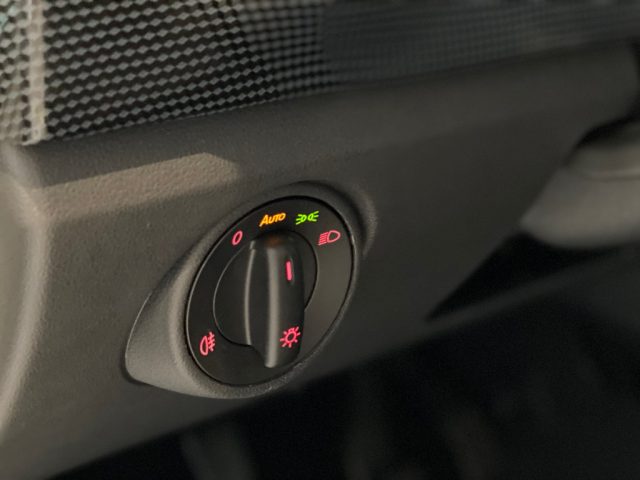 VOLKSWAGEN up! usata, con Cruise Control