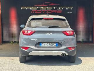 KIA Stonic usata, con Autoradio