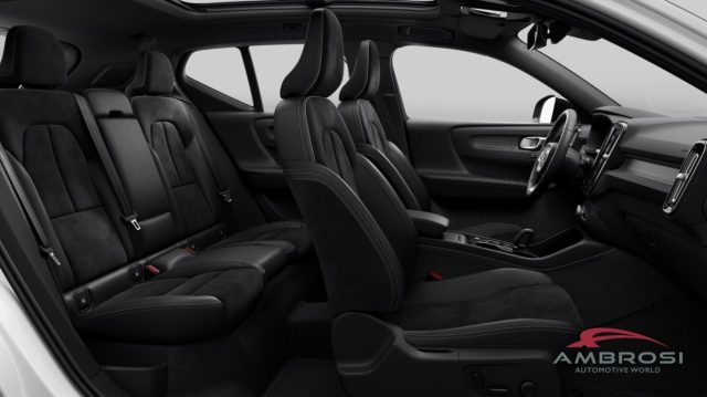 VOLVO XC40 usata 7