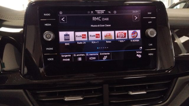 VOLKSWAGEN T-Roc usata 28