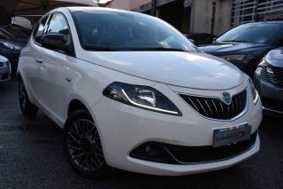 LANCIA Ypsilon usata, con Airbag