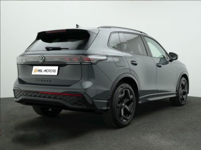 VOLKSWAGEN Tiguan usata, con Airbag