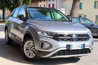 VOLKSWAGEN T-Roc usata 226