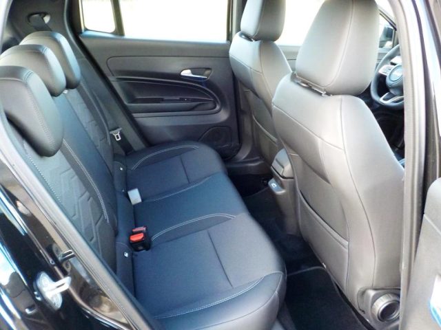 JEEP Avenger usata, con Specchietti laterali elettrici