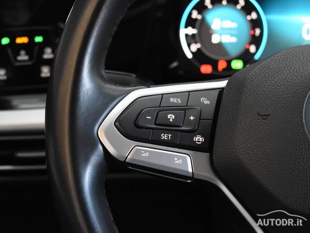 VOLKSWAGEN Golf usata, con Bracciolo