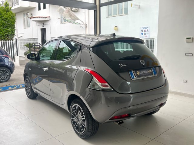 LANCIA Ypsilon usata, con Boardcomputer