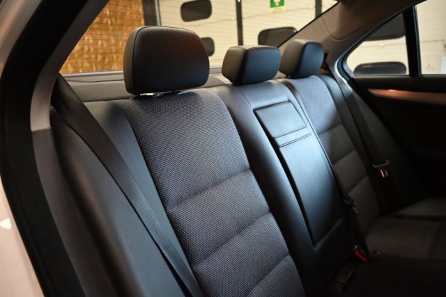 MERCEDES-BENZ C 200 usata 33