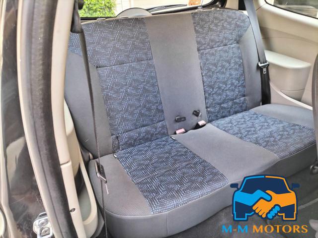RENAULT Twingo usata, con Volante in pelle