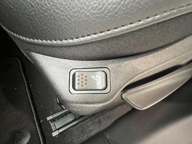 JEEP Compass usata, con USB